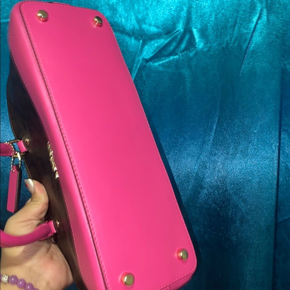 Coach EUC Cora pink 2017 crossbody handbag - Picture 9 of 11